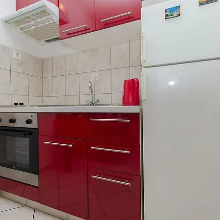 Andelka Apartment *
